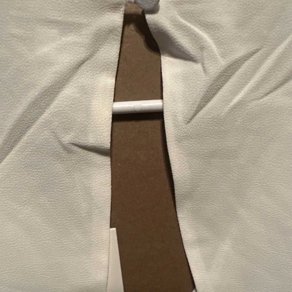 NWT White Long Sleeve Romper - Picture 4 of 5